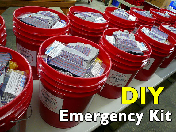diy bucket emergency disaster kit